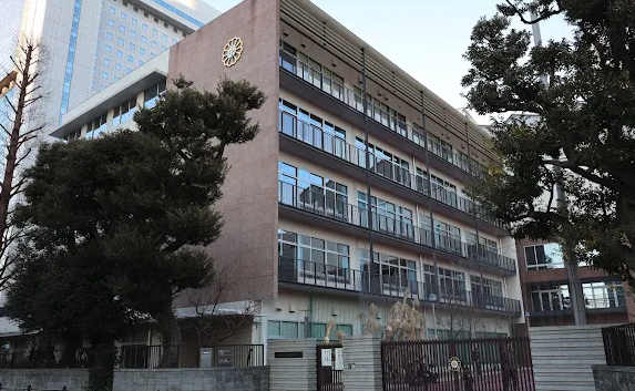 千代田区立麹町中学校